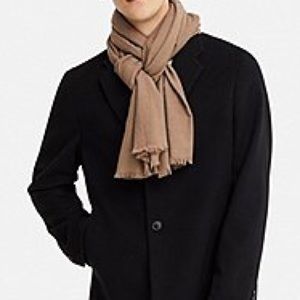 Uniqlo 100% Cashmere scarf-NWT